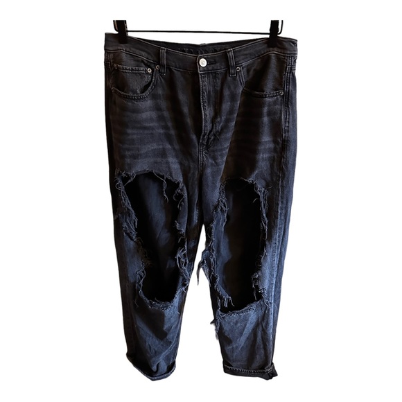 American Eagle Curvy Boyfriend Jeans - Picture 1 of 7